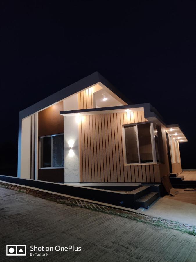 Royal Meadows Igatpuri 2Bhk Poolside Villa Bagian luar foto