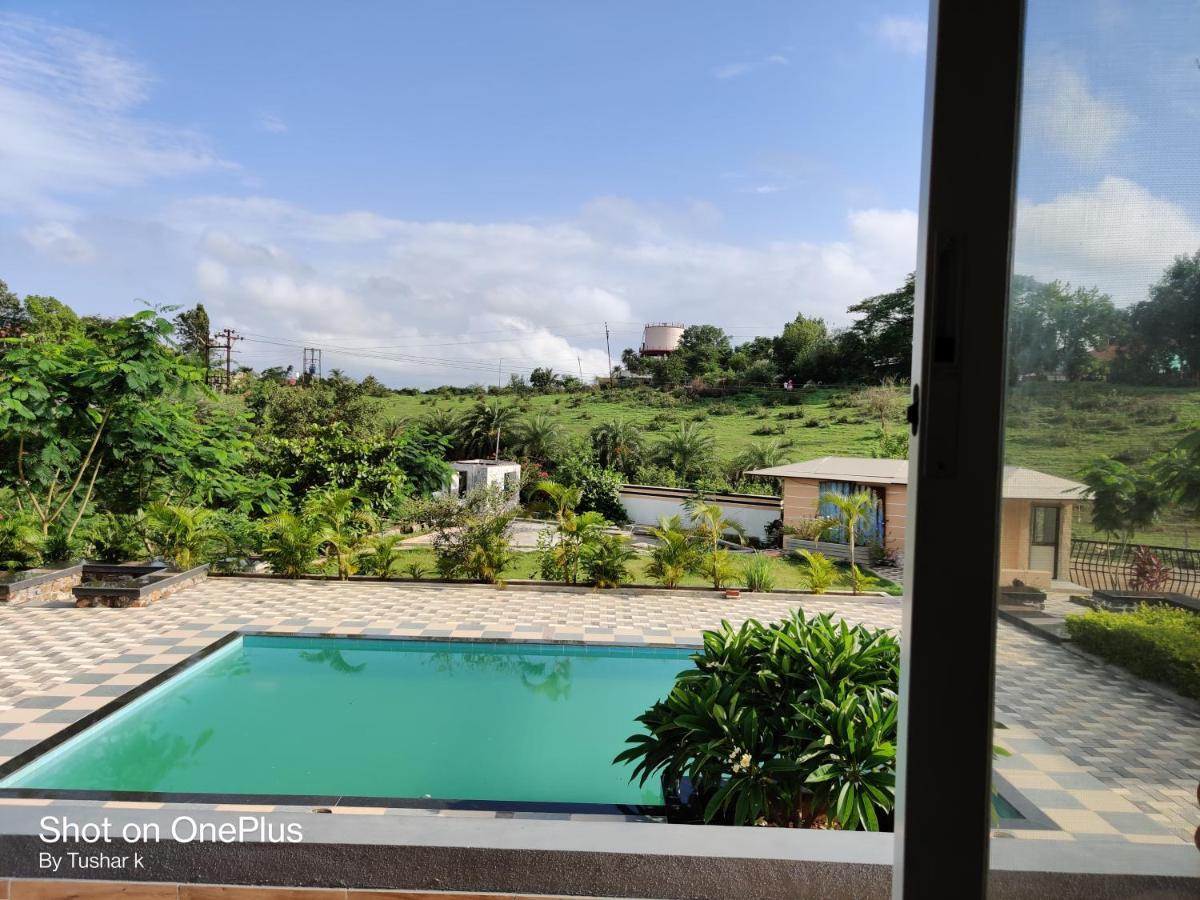 Royal Meadows Igatpuri 2Bhk Poolside Villa Bagian luar foto